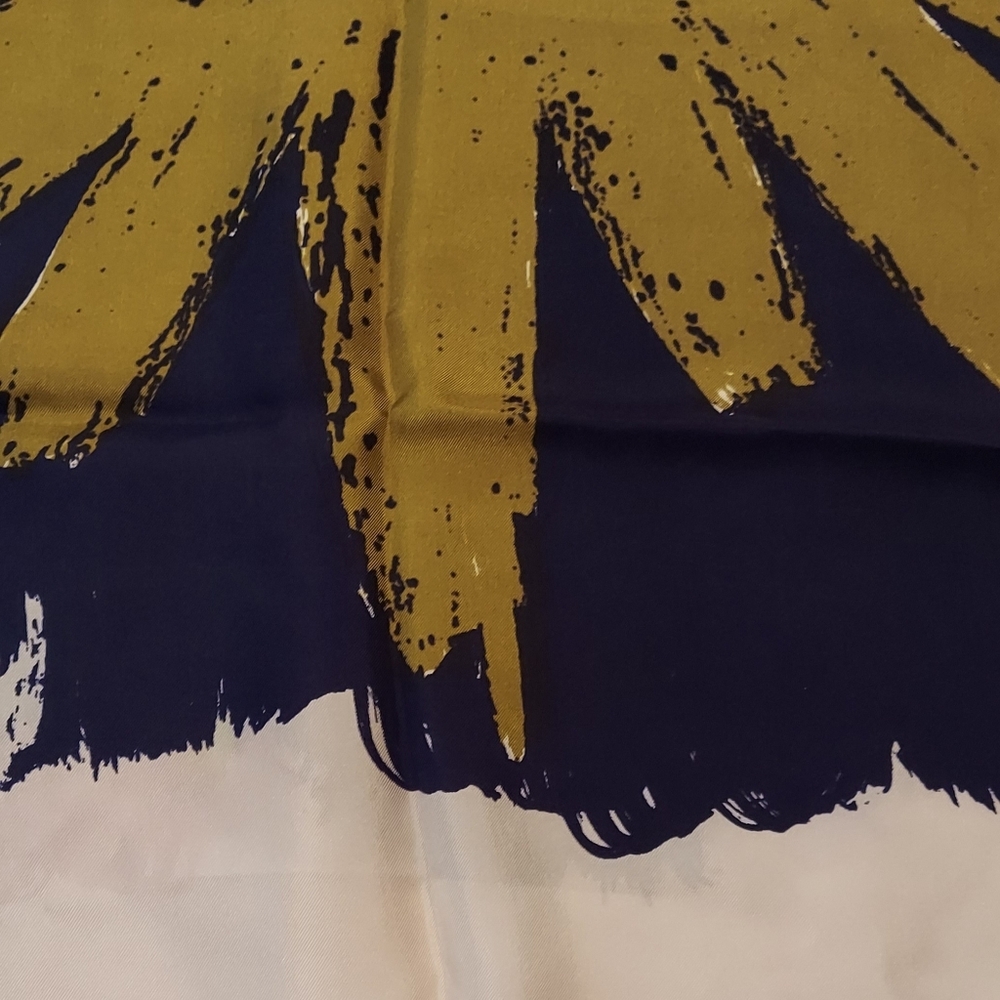 Christian Dior Navy and Olive Green Scarf - Picture 2 of 5